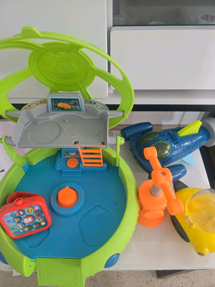 옥토넛 일괄 이미지