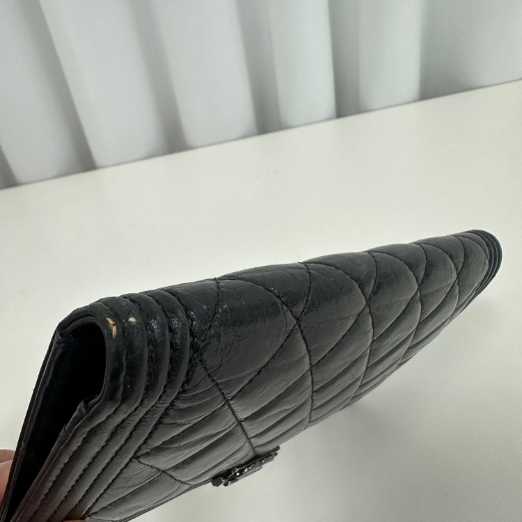 샤넬 보이 장지갑 이미지