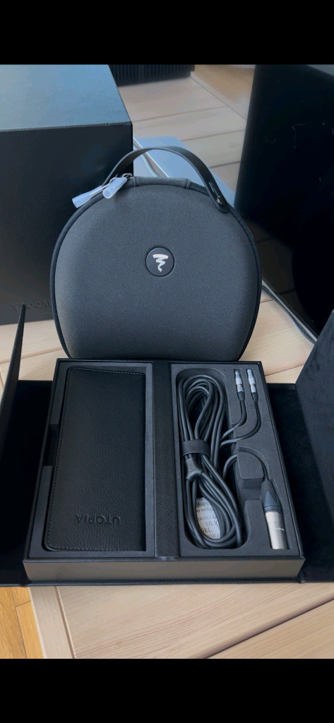 포칼 NEW 유토피아 헤드폰 이미지