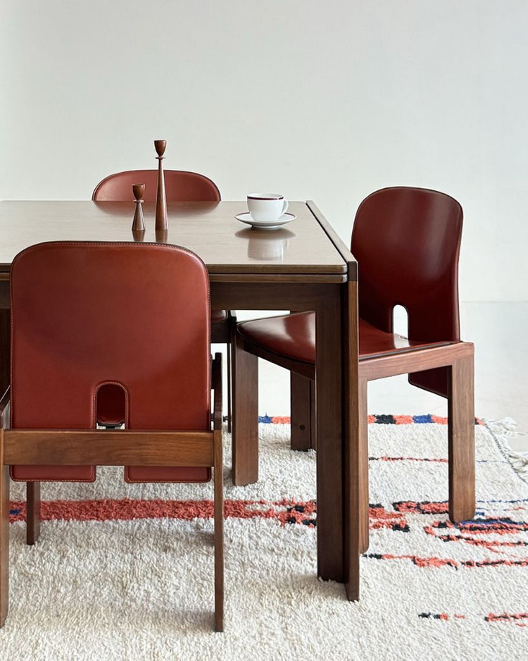 (빈티지 가구) cassina 121 의자 팝니다 이미지