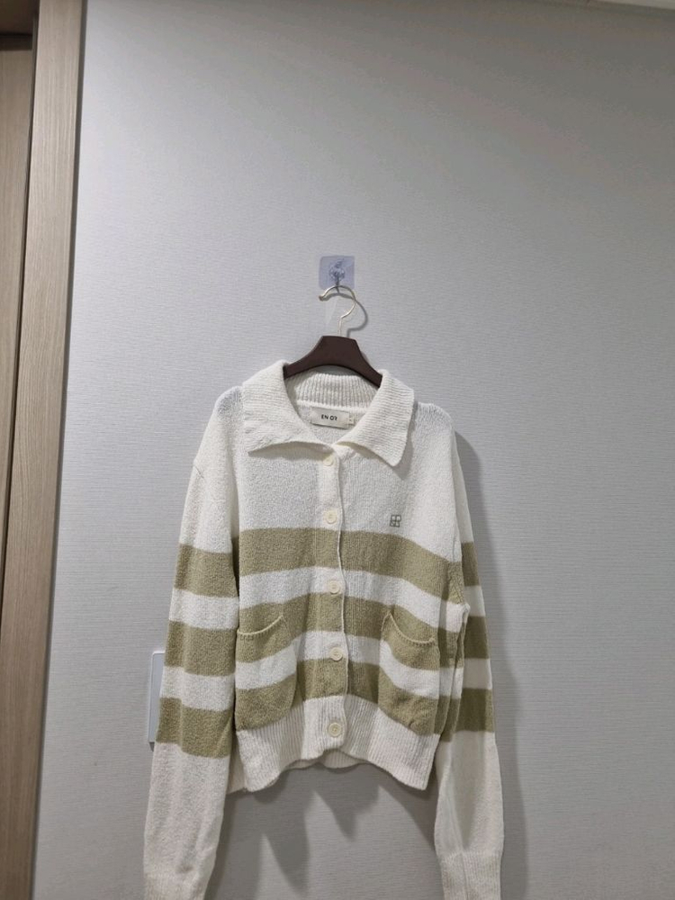 EN OR 엔오르 스트라이프 니트 가디건 이미지