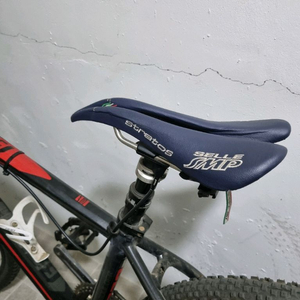 첼로 볼더 MTB 업그레이드 (락샥/셀레SMP안장/가변싯포스트 장착) 이미지