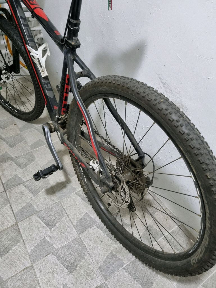 첼로 볼더 MTB 업그레이드 (락샥/셀레SMP안장/가변싯포스트 장착) 이미지