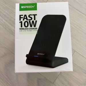 새상품 10W 고속무선충전거치대 이미지