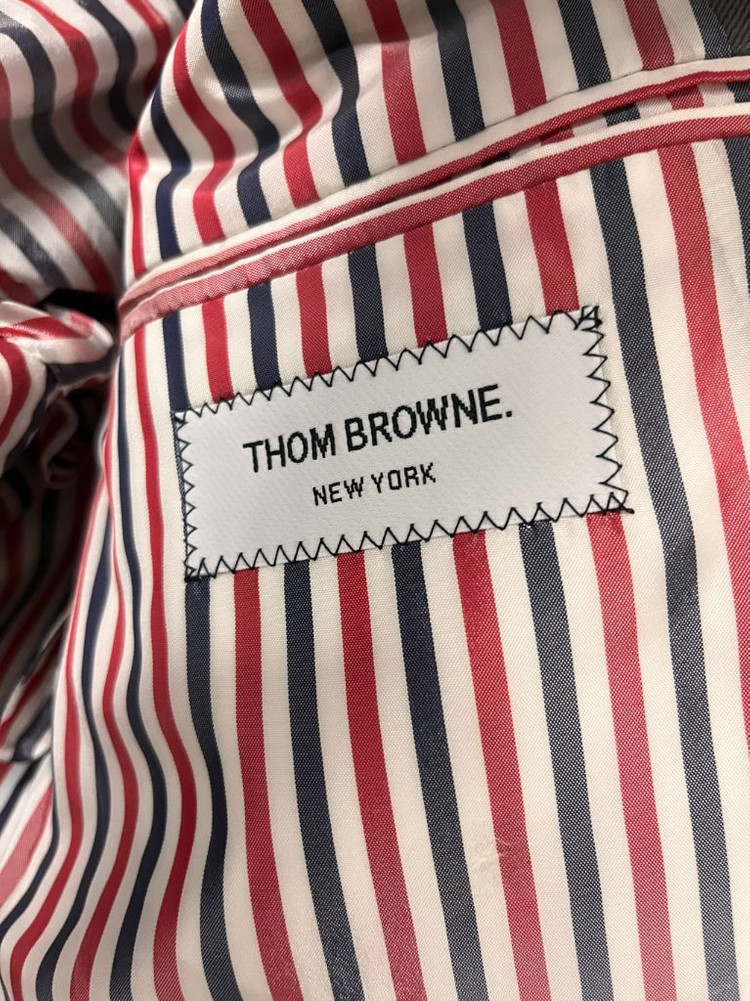 정품 톰브라운 남성용 자켓 3사이즈 이미지