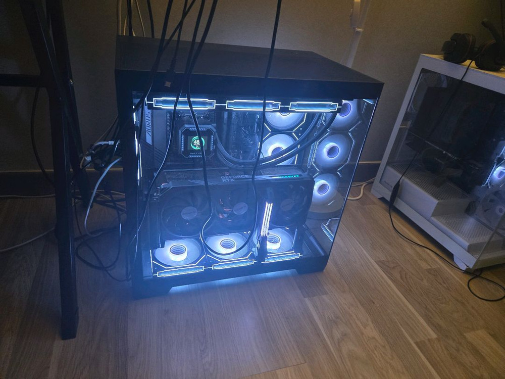 7800x3d rtx4080super ram 32GB고성능 게이밍 PC 이미지