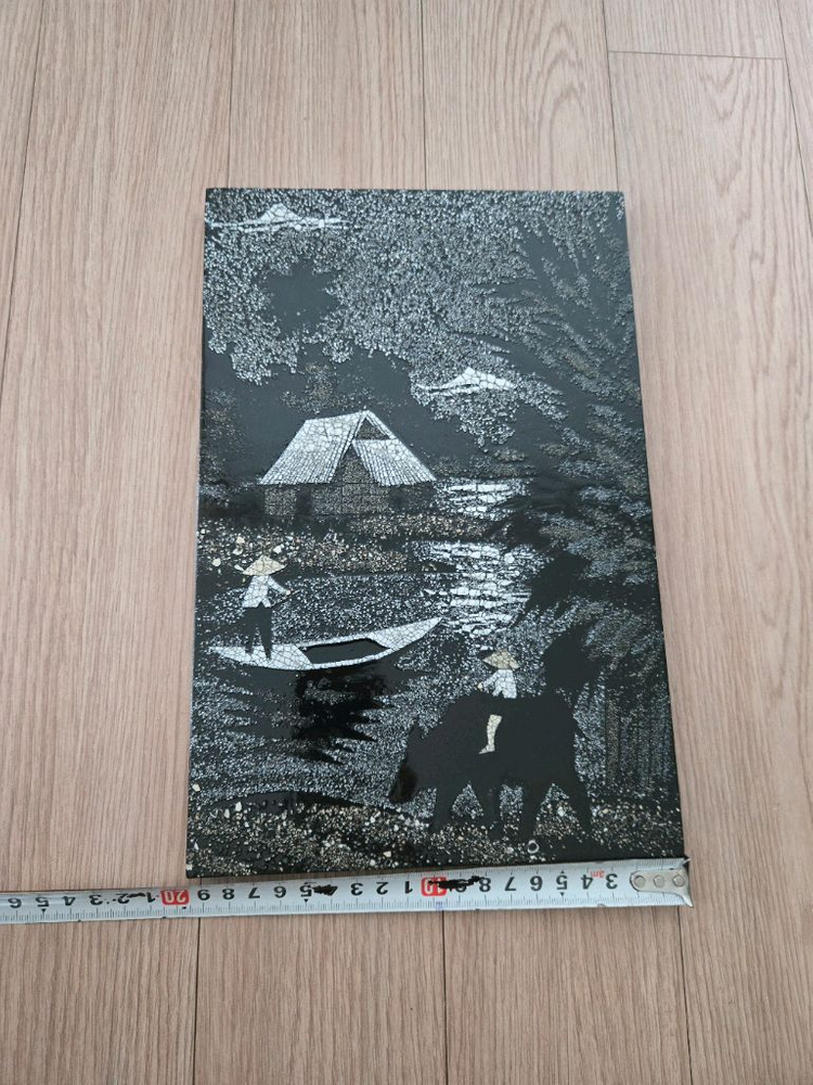 흑백 그림 액자 이미지