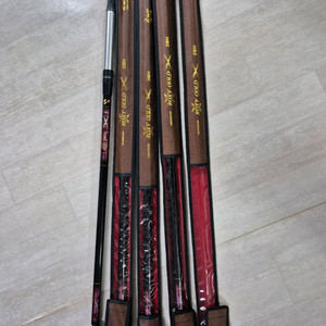 민물낚시 받침대 이미지