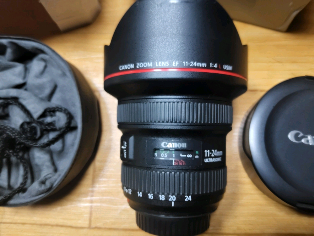 캐논 EF 11-24mm 광각줌렌즈 이미지