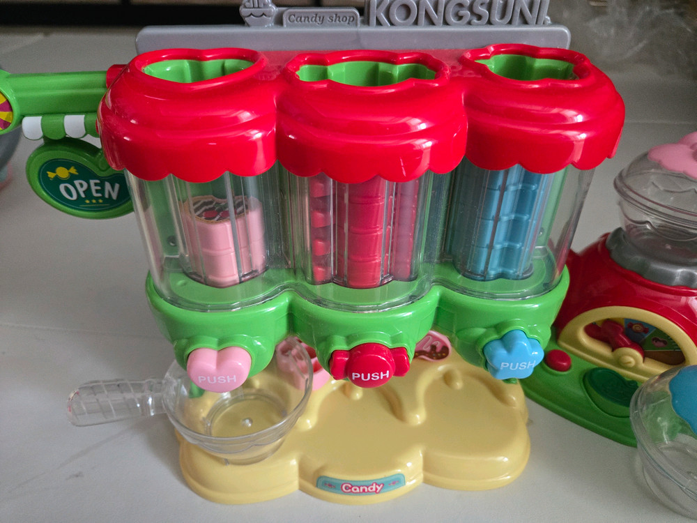 콩순이 사탕가게 이미지