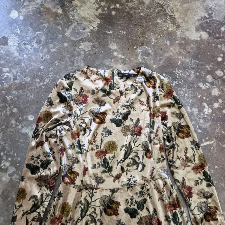 M) ZARA 자라 플라워 패턴 벨로아 원피스 벨벳 원피스 이미지