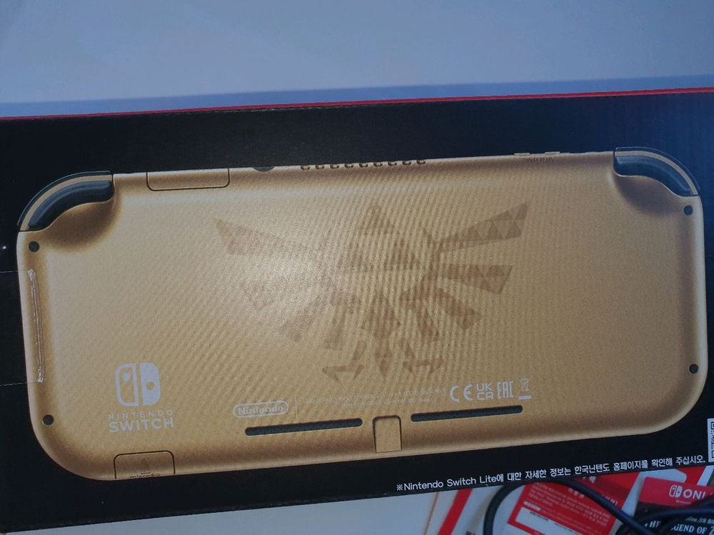 닌텐도 스위치 라이트 하이랄 에디션 젤다 에디션. 닌텐도 라이트 젤다 이미지