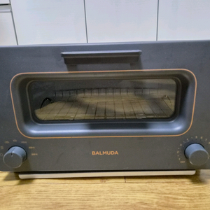 발뮤다 토스터기 K01K-DC 이미지