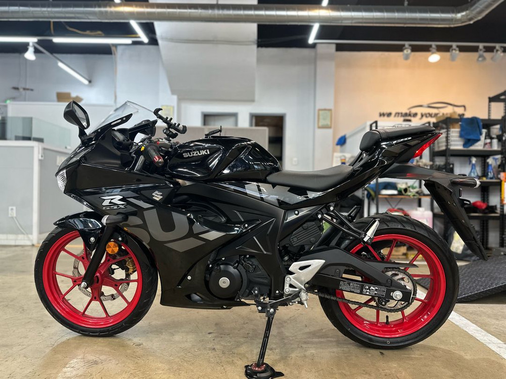 스즈키 GSX-R125 2023 4천km 1인 신조 무사고 특 S급 이미지