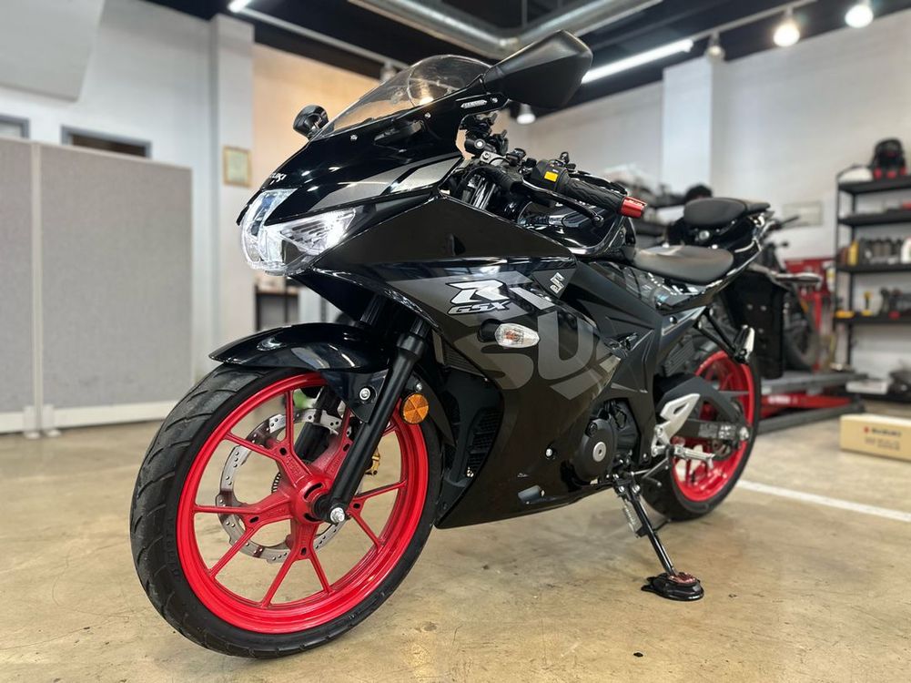 스즈키 GSX-R125 2023 4천km 1인 신조 무사고 특 S급 이미지