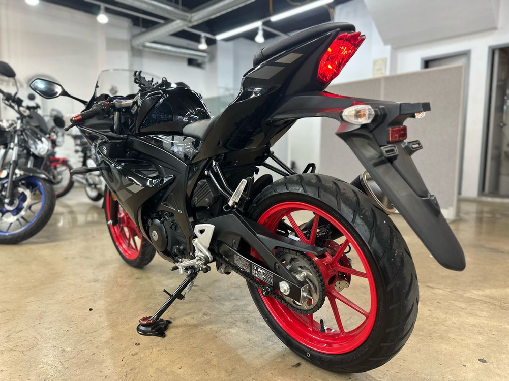 스즈키 GSX-R125 2023 4천km 1인 신조 무사고 특 S급 이미지