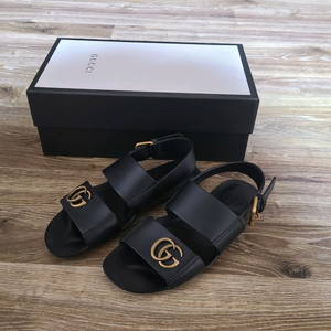 구찌 GG마몬트 남성 샌들270스니커즈신발운동화슬리퍼로퍼바이커백크로스백루이비통프라다디올셀린느톰브라운에르메스로로피아나 이미지