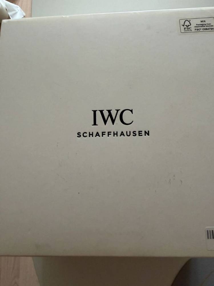 IWC 7데이즈 에뉴얼캘린더 IW503504 로즈골드 이미지