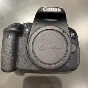 EOS 650D