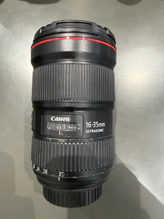 캐논 EF 16-35mm F2.8 L III USM 렌즈 이미지