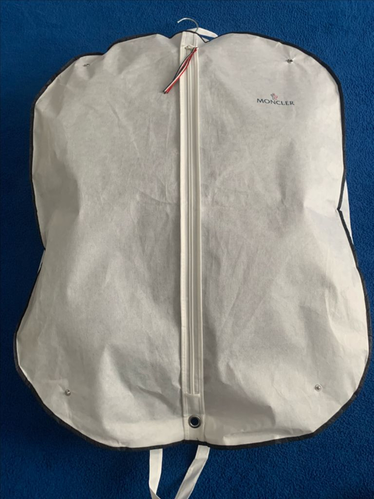 몽클레어 알텔스 패딩점퍼 이미지