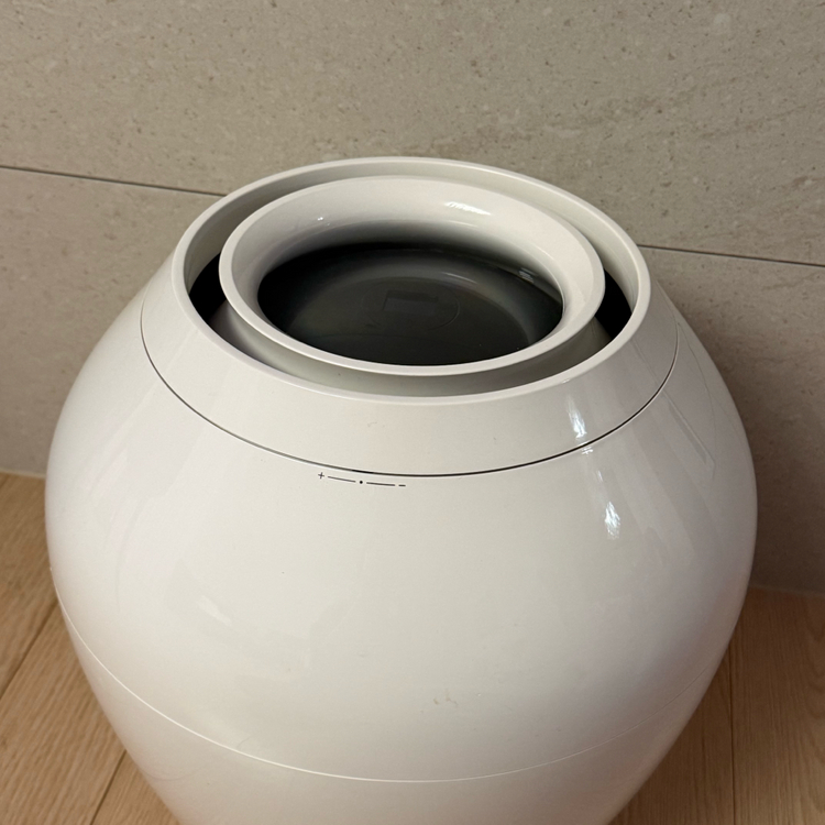 발뮤다 가습기 ERN-1100SD 이미지