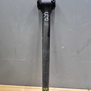 시마노 프로 바이브 카본 싯포스트 27.2mm 자전거 안장봉 이미지