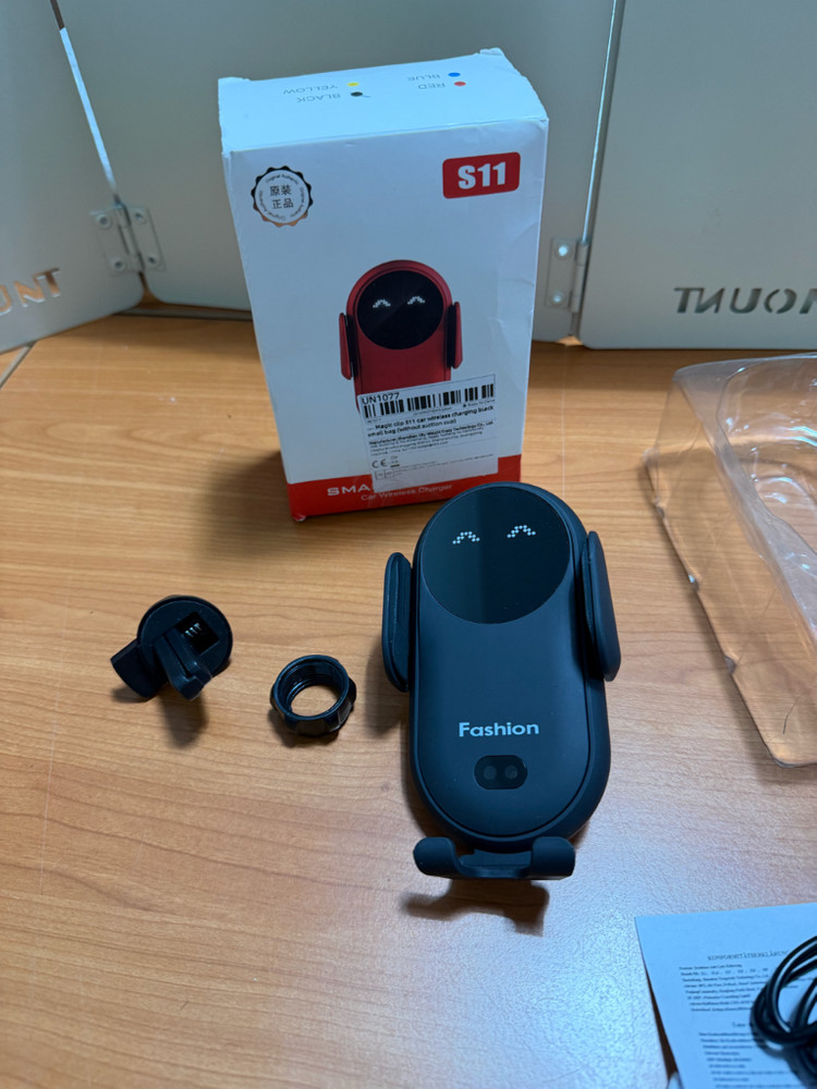 Fashion S11 차량용 무선 충전 거치대 이미지