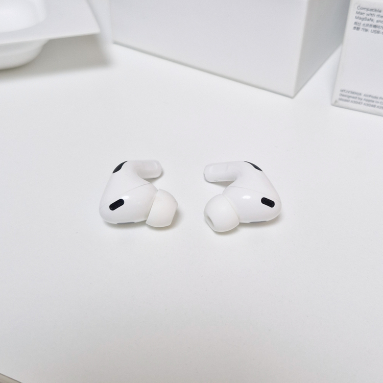 에어팟 프로2 C타입 이미지