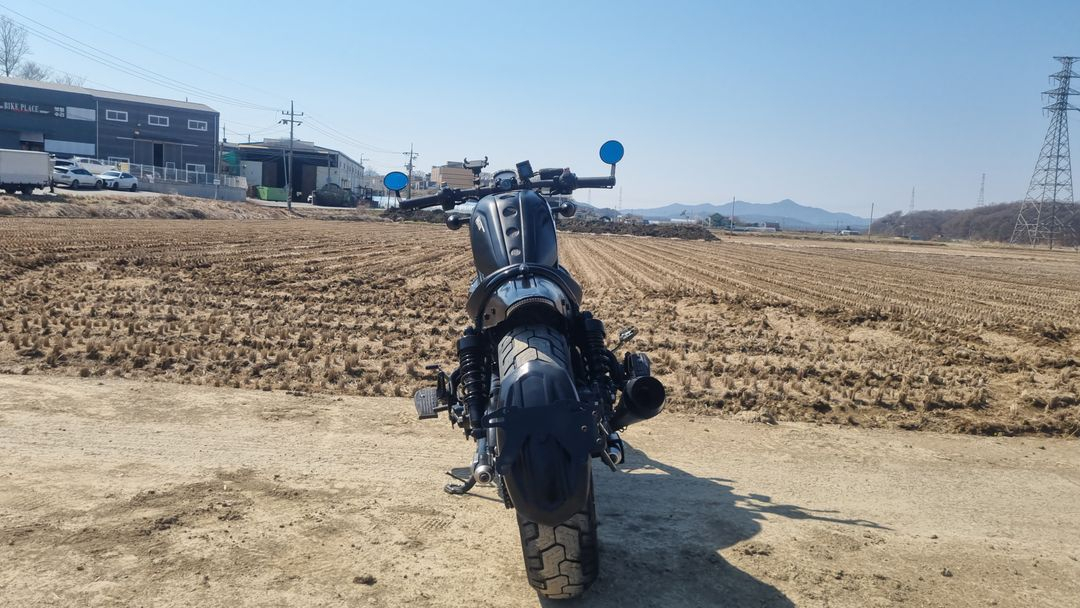 등록대행혼다 레블 500 21년식/6천실키로수/디아블로풀튜닝/구변완/급매 이미지