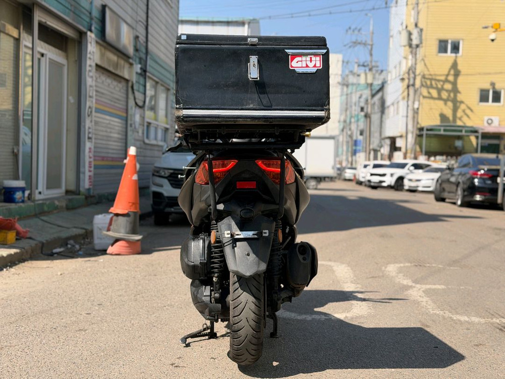 2022 XMAX 300 판매합니다 이미지