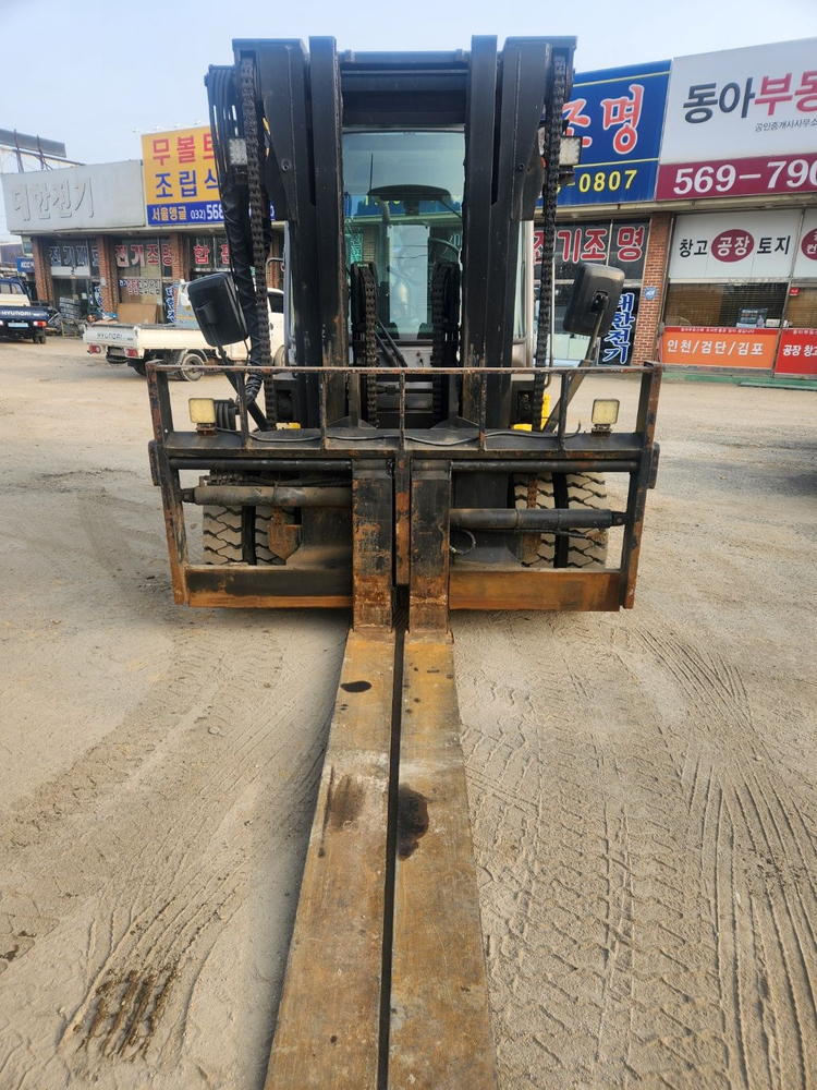 안성 평택 중고지게차 현대 7톤 디젤 지게차 70D-9 (2016년식) 판매 이미지