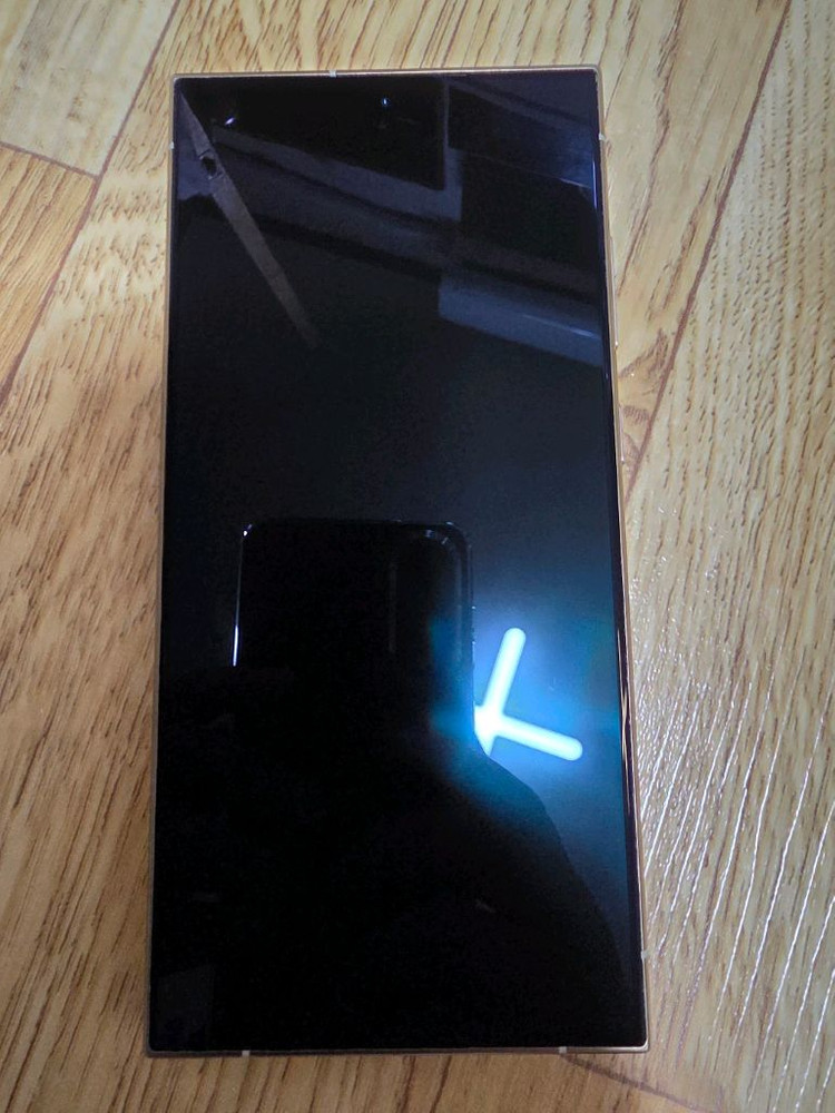 갤럭시 S24 울트라 S급 256G 옐로우골드 필름케이스제공 이미지