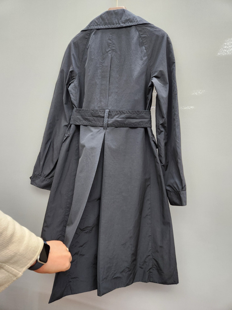 띠어리 여성 트렌치 코트 이미지