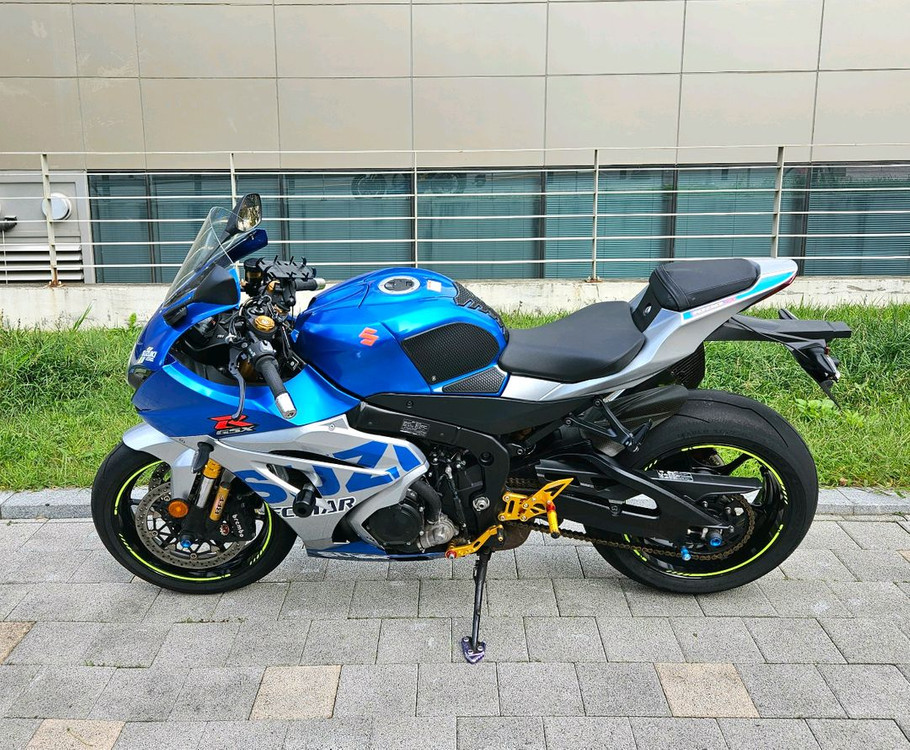 스즈키 R1000R 스페셜 에디션 판매합니다. 이미지