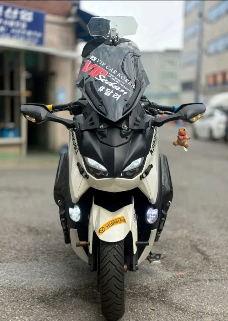 Nmax125 23년식 8만km 판매합니다. (오토바이) 이미지