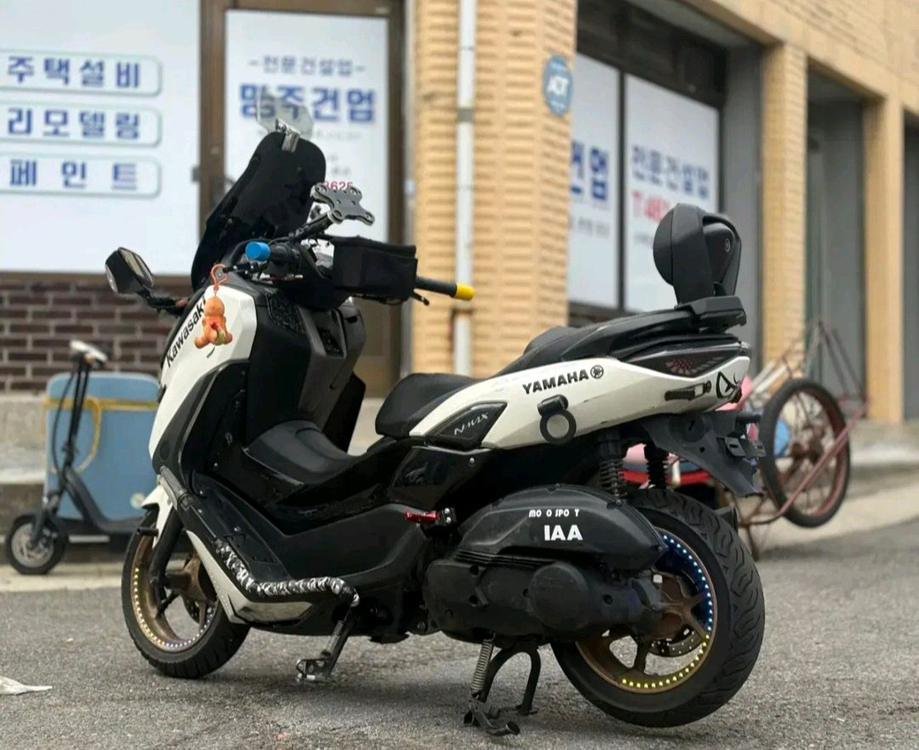 Nmax125 23년식 8만km 판매합니다. (오토바이) 이미지
