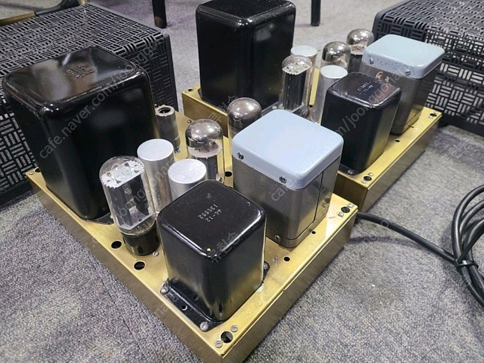 heathkit w5m.mono mono 진공관 파워 앰프 이미지