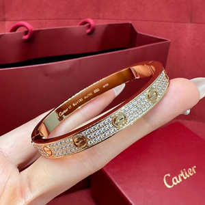 까르띠에 러브 풀파베 팔찌 이미지