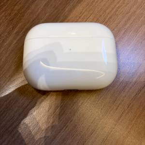 에어팟 프로2 애케플 이미지