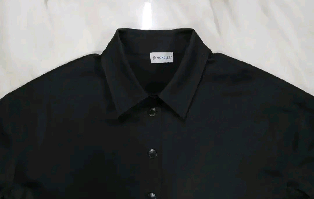 [최고급 파격가 여성용] 몽클레어 반팔 원피스 L 사이즈 (루이비통 샤넬 구찌 펜디 프라다 에르메스 디올 톰브라운) 이미지