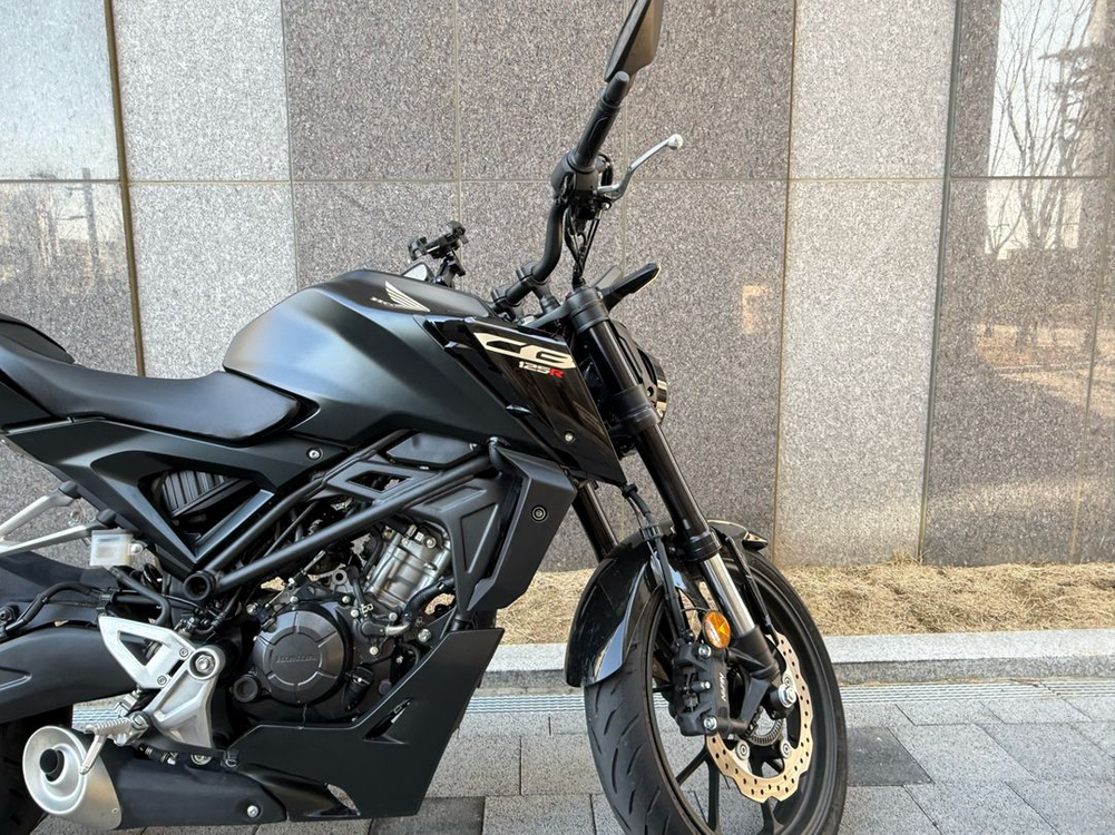 혼다CB125R 25년식(무사고/500km/급처) 이미지