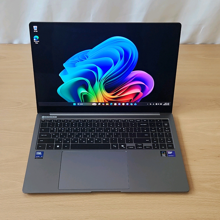 26년식+베터리100% | 삼성 갤럭시5프로 NT960XHA 노트북 | 16GB+울트라5 이미지