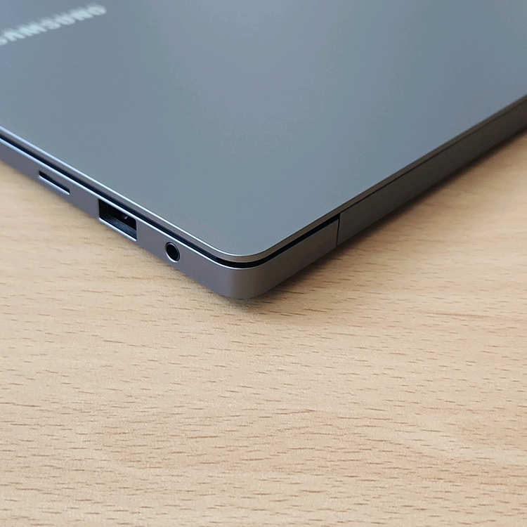 26년식+베터리100% | 삼성 갤럭시5프로 NT960XHA 노트북 | 16GB+울트라5 이미지