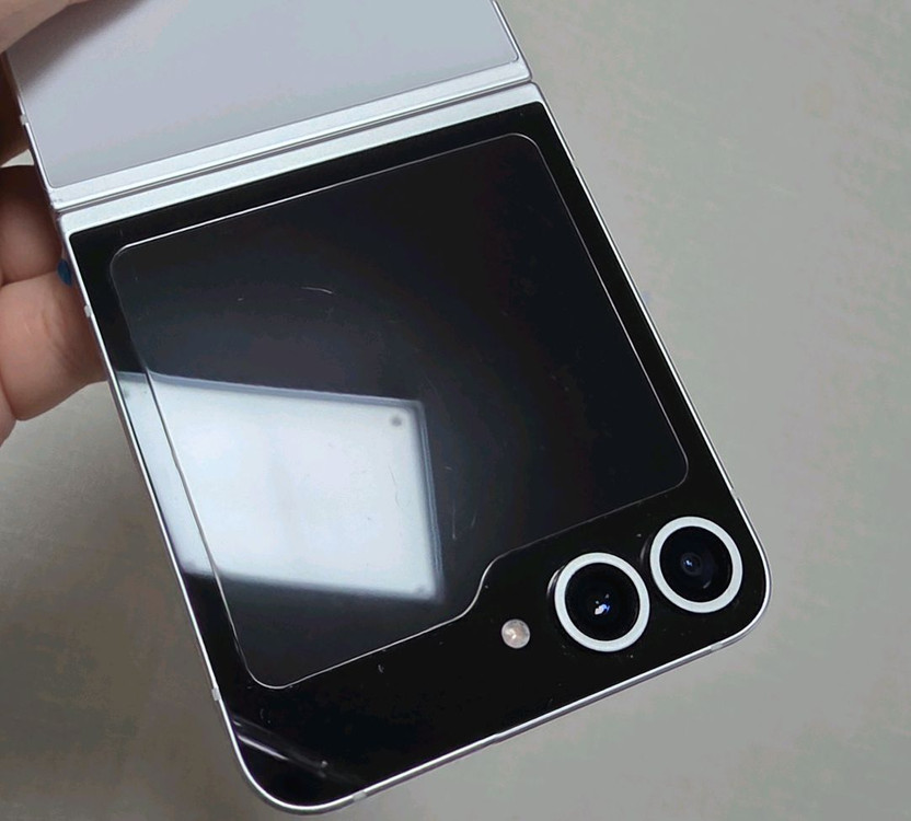 갤럭시 z 플립6 화이트 256GB 내부액정 교체품 이미지