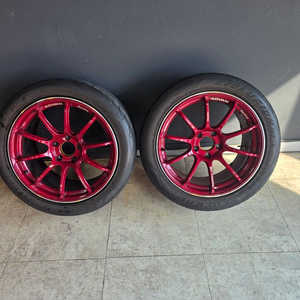 요코하마 어드반 레이싱 RS3 18인치 휠 이미지