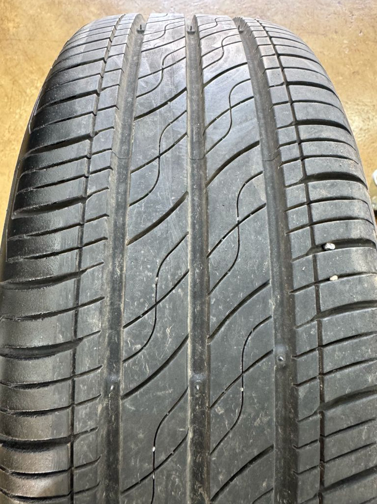 레이 15인치 순정휠타이어 팝니다 이미지