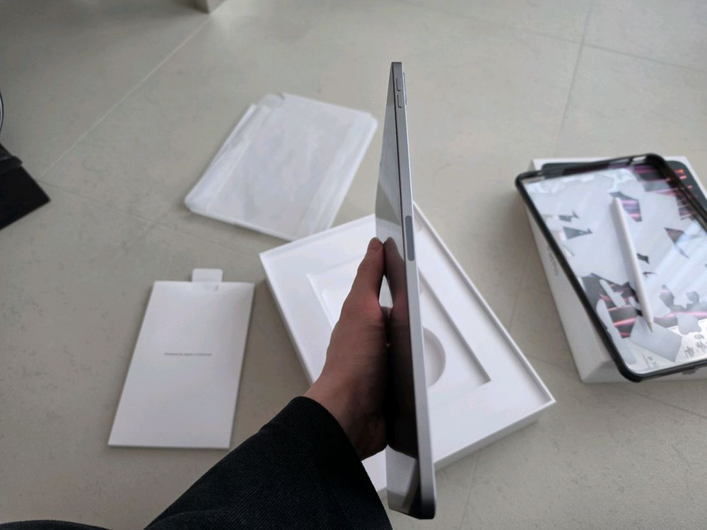 아이패드 11 프로 4세대 128gb 팬슬2포함 wifi 배터리성능103% 팝니다 이미지