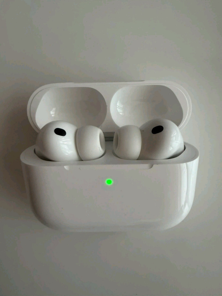 에어팟 프로 3세대 단순개봉 이미지