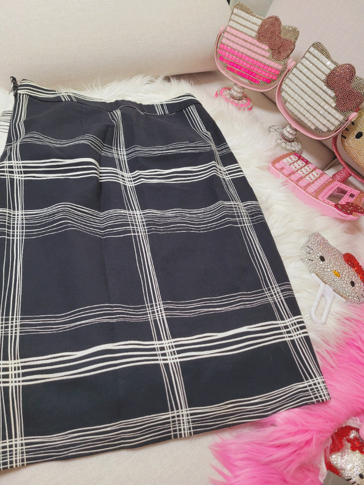 체크 미디 스커트 수입 이미지